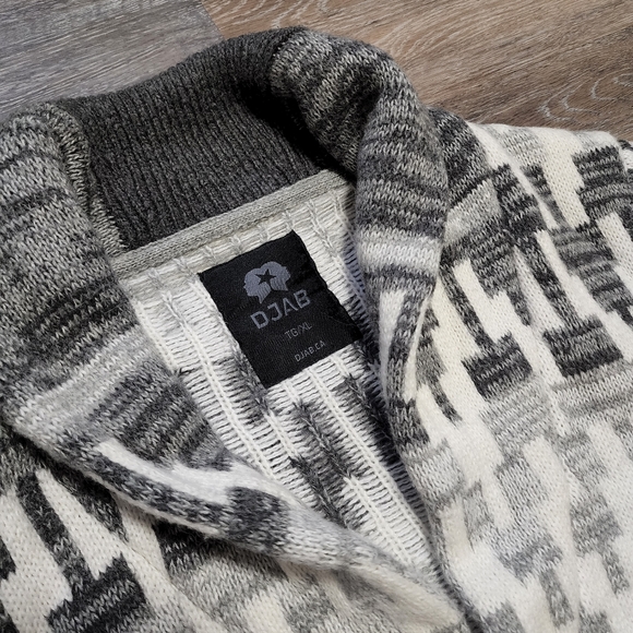 DJAB Sweater - Picture 4 of 5